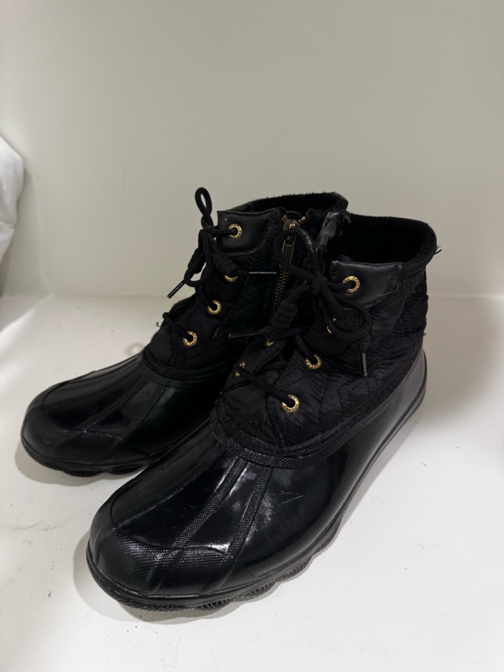 Sperry Black Quilted Lace-Up Waterproof Winter Boots